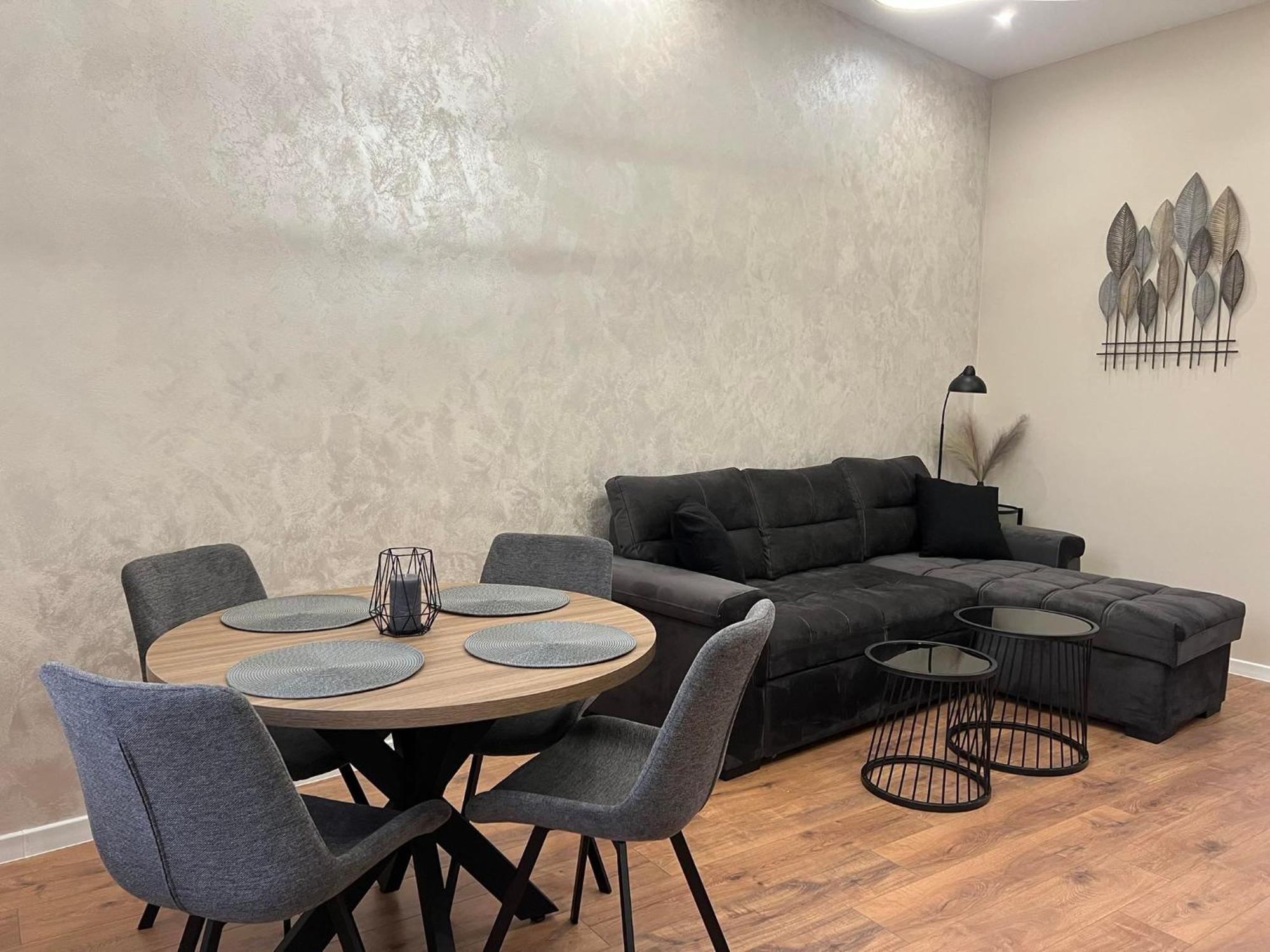 Vip House Apartament *